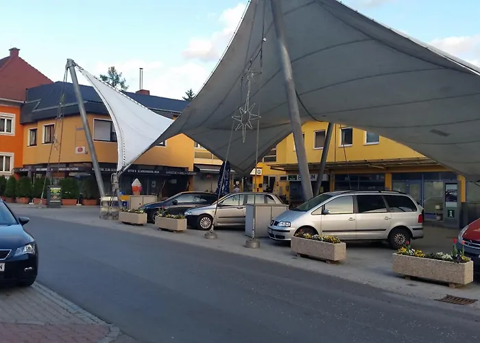 Zimmervermietung Mueller فندق مبيت وإفطار